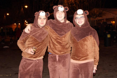Imágenes de los disfraces de la Nochevieja de 2017 en Pamplona