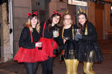 Imágenes de los disfraces de la Nochevieja de 2017 en Pamplona