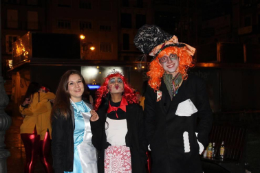 Imágenes de los disfraces de la Nochevieja de 2017 en Pamplona