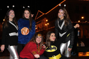 Imágenes de los disfraces de la Nochevieja de 2017 en Pamplona