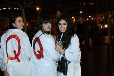 Imágenes de los disfraces de la Nochevieja de 2017 en Pamplona