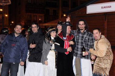 Imágenes de los disfraces de la Nochevieja de 2017 en Pamplona