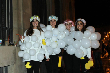 Imágenes de los disfraces de la Nochevieja de 2017 en Pamplona