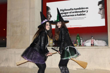 Imágenes de los disfraces de la Nochevieja de 2017 en Pamplona