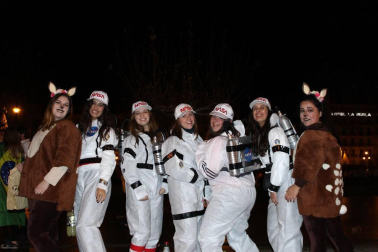 Imágenes de los disfraces de la Nochevieja de 2017 en Pamplona