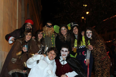 Imágenes de los disfraces de la Nochevieja de 2017 en Pamplona