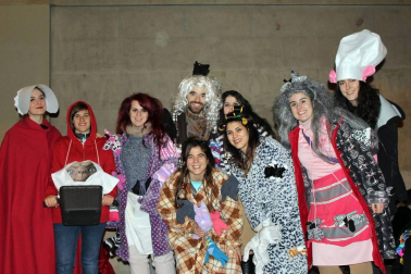 Imágenes de los disfraces de la Nochevieja de 2017 en Pamplona