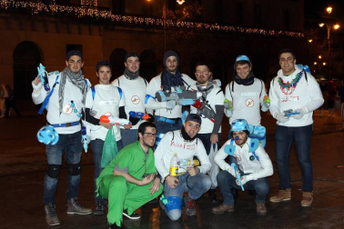 Imágenes de los disfraces de la Nochevieja de 2017 en Pamplona