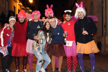 Imágenes de los disfraces de la Nochevieja de 2017 en Pamplona
