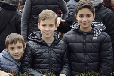 Imágenes de la llegada de los Reyes Magos a Pamplona, desde el puente de la Magdalena al Ayuntamiento.