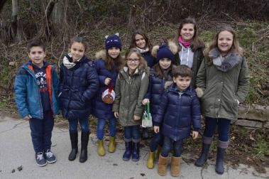 Imágenes de la llegada de los Reyes Magos a Pamplona, desde el puente de la Magdalena al Ayuntamiento.