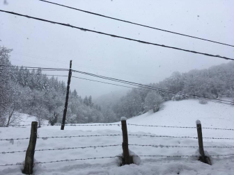 Imágenes enviadas por los lectores de Diario de Navarra de las luvias y las nieves del 6 de enero de 2018.