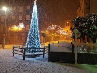 Imágenes enviadas por los lectores de Diario de Navarra de las luvias y las nieves del 6 de enero de 2018.