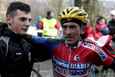 La localidad guipuzcoana de Legazpi ha acogido la gran cita del calendario nacional de ciclocross.