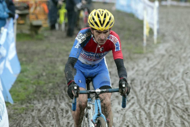 La localidad guipuzcoana de Legazpi ha acogido la gran cita del calendario nacional de ciclocross.