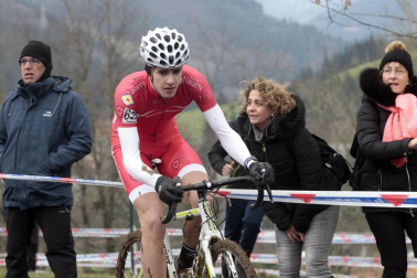 La localidad guipuzcoana de Legazpi ha acogido la gran cita del calendario nacional de ciclocross.