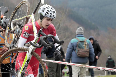 La localidad guipuzcoana de Legazpi ha acogido la gran cita del calendario nacional de ciclocross.