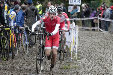 La localidad guipuzcoana de Legazpi ha acogido la gran cita del calendario nacional de ciclocross.