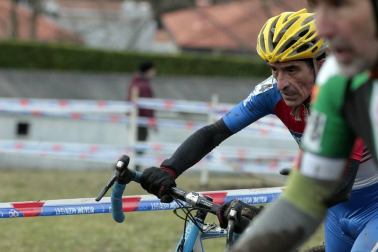La localidad guipuzcoana de Legazpi ha acogido la gran cita del calendario nacional de ciclocross.