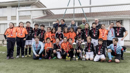 Partidos y vencedores de las finales mixta y femenina disputadas el domingo 14 de enero de 2018 en las instalaciones de Tajonar.