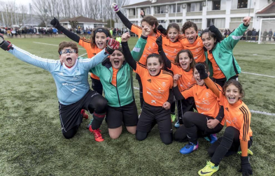 Partidos y vencedores de las finales mixta y femenina disputadas el domingo 14 de enero de 2018 en las instalaciones de Tajonar.