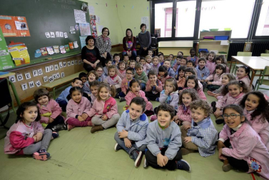 Escolares del colegio Juan Bautista Irurzun
