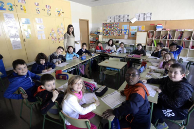 Escolares del colegio Juan Bautista Irurzun