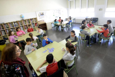 Escolares del colegio Juan Bautista Irurzun