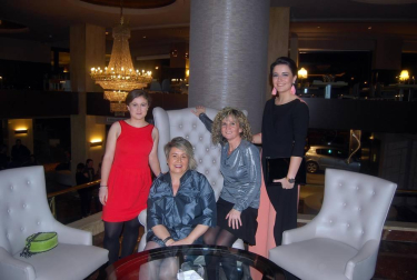 El Hotel Tres Reyes de Pamplona acogió la gala de la Federación Navarra de Hípica, con la entrega de trofeos a los campeones, subcampeones y terceros clasificados en los campeonatos navarros de las diferentes disciplinas: Doma Clásica, Doma Adaptada, Salto de Obstáculos, Raid, Doma Vaquera, Trec y Enganches. Asimismo, se concedieron varios galardones a los deportistas destacados en los campeonatos de España y demás competiciones internacionales.