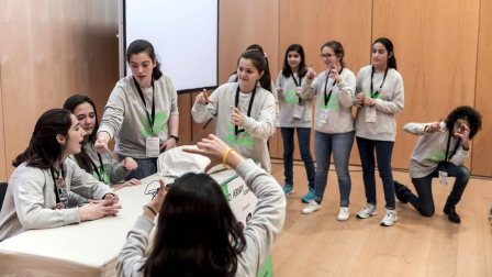 Imágenes de la final de la First Lego League celebrada en Navarra.