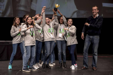 Imágenes de la final de la First Lego League celebrada en Navarra.