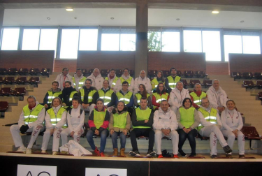 El Servicio de Deportes de la Universidad de Navarra organizó la segunda edición de la Carrera Niños Contra el Cáncer, denominada 'La Carrera de los Valientes', en la que tomaron parte en torno a los 800 participantes de los cuales la cuarta parte eran menores de 14 años. El objetivo de la carrera fue recaudar fondos para los tratamientos oncológicos de niños sin recursos en la Clínica Universidad de Navarra y dar a conocer el trabajo de la asociación 'Niños contra el Cáncer' entre la comunidad universitaria y la población general.