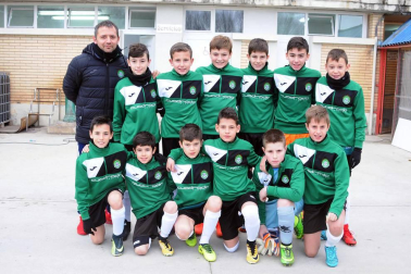 El C.D. San Adrián organizó el pasado fin de semana el primer Torneo Nacional Villa de San Adrián de fútbol, dirigido a las categorías 2006 y 2008. Además del equipo local también participaron otros clubes como el Athletic de Bilbao, Logroño, Osasuna, San Marcial, Izarra, Casco Viejo, Gazte Berriak, La Riera, Mutilvera o Inter Vista Alegre, que dejaron una buena jornada de fútbol en el campo Municipal.