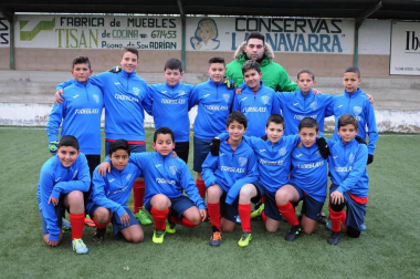 El C.D. San Adrián organizó el pasado fin de semana el primer Torneo Nacional Villa de San Adrián de fútbol, dirigido a las categorías 2006 y 2008. Además del equipo local también participaron otros clubes como el Athletic de Bilbao, Logroño, Osasuna, San Marcial, Izarra, Casco Viejo, Gazte Berriak, La Riera, Mutilvera o Inter Vista Alegre, que dejaron una buena jornada de fútbol en el campo Municipal.
