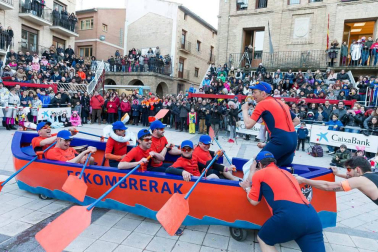 Colorido y ritmo en los Carnavales de Villafranca