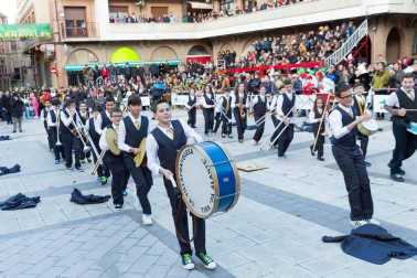 Colorido y ritmo en los Carnavales de Villafranca