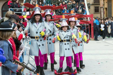 Colorido y ritmo en los Carnavales de Villafranca