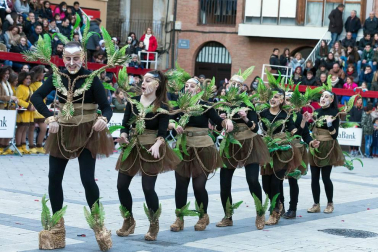 Colorido y ritmo en los Carnavales de Villafranca