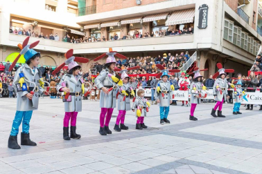 Colorido y ritmo en los Carnavales de Villafranca