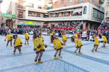 Colorido y ritmo en los Carnavales de Villafranca