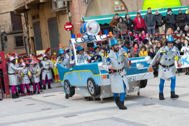 Colorido y ritmo en los Carnavales de Villafranca