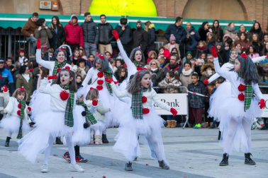 Colorido y ritmo en los Carnavales de Villafranca