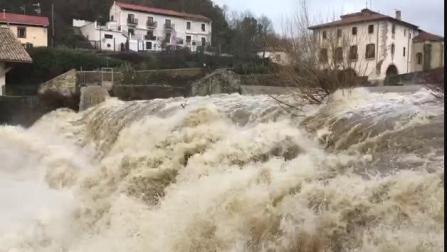 Crecida del río en Trinidad de Arre