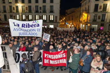 Tudela y Pamplona se han sumado a otras manifestaciones que ha habido en el resto del país para reclamar pensiones dignas.