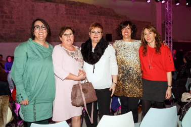 Durante tres días  Baluarte se convirtió en el epicentro de la moda en Navarra gracias a la propuesta de Pasarela 948. Entre las diferentes actividades programadas destacaron  diez desfiles, en los que se combinaron colecciones de marcas locales con diseñadores consagrados del panorama nacional. También hubo espacio para formación y expositores.