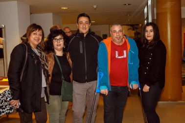 El sábado 17 de febrero, los seguidores del grupo teatral Yllana tuvieron la oportunidad de disfrutar de su último espectáculo, que recopila lo mejor de su repertorio. Sobre el escenario de la Casa de Cultura, el grupo madrileño dio buena muestra del humor corrosivo que tantos éxitos le ha reportado con su obra 'Lo mejor de Yllana'.