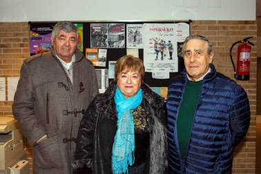 El sábado 17 de febrero, los seguidores del grupo teatral Yllana tuvieron la oportunidad de disfrutar de su último espectáculo, que recopila lo mejor de su repertorio. Sobre el escenario de la Casa de Cultura, el grupo madrileño dio buena muestra del humor corrosivo que tantos éxitos le ha reportado con su obra 'Lo mejor de Yllana'.
