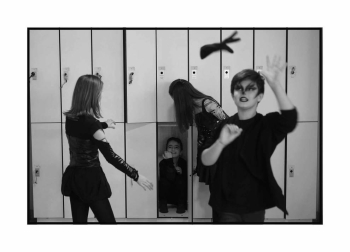 El espectador ve una ópera sobre el escenario, ¿Pero saber qué hay detrás de ese telón que se levanta? Nos colamos en los camerinos de Baluarte.