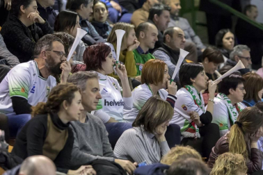 Imágenes del público que ha asistido al partido entre Helvetia Anaitasuna y Fuchse Berlín de Copa EHF.
