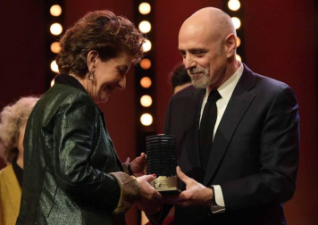 El Oso de Oro viaja a Rumanía, premiando a la producción 'Touch me not'